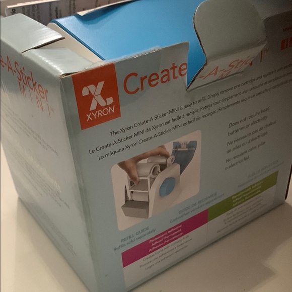 Xyron Create-A-Sticker Mini Machine - Picture 3 of 3